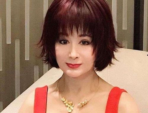 潘迎紫80岁照片裸睡,岁月静好,优雅依旧